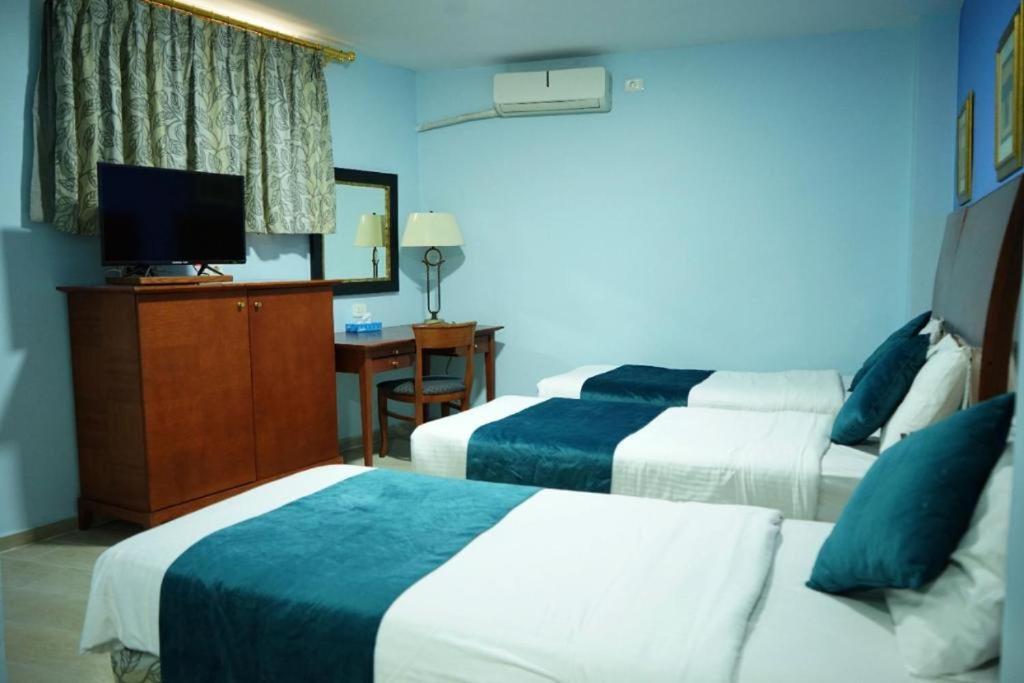 Conord Hotel Amman Esterno foto